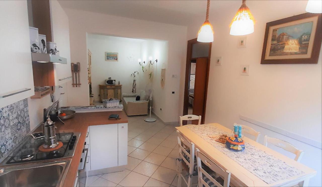 Appartamento Claudi A San Vincenzo Eksteriør billede